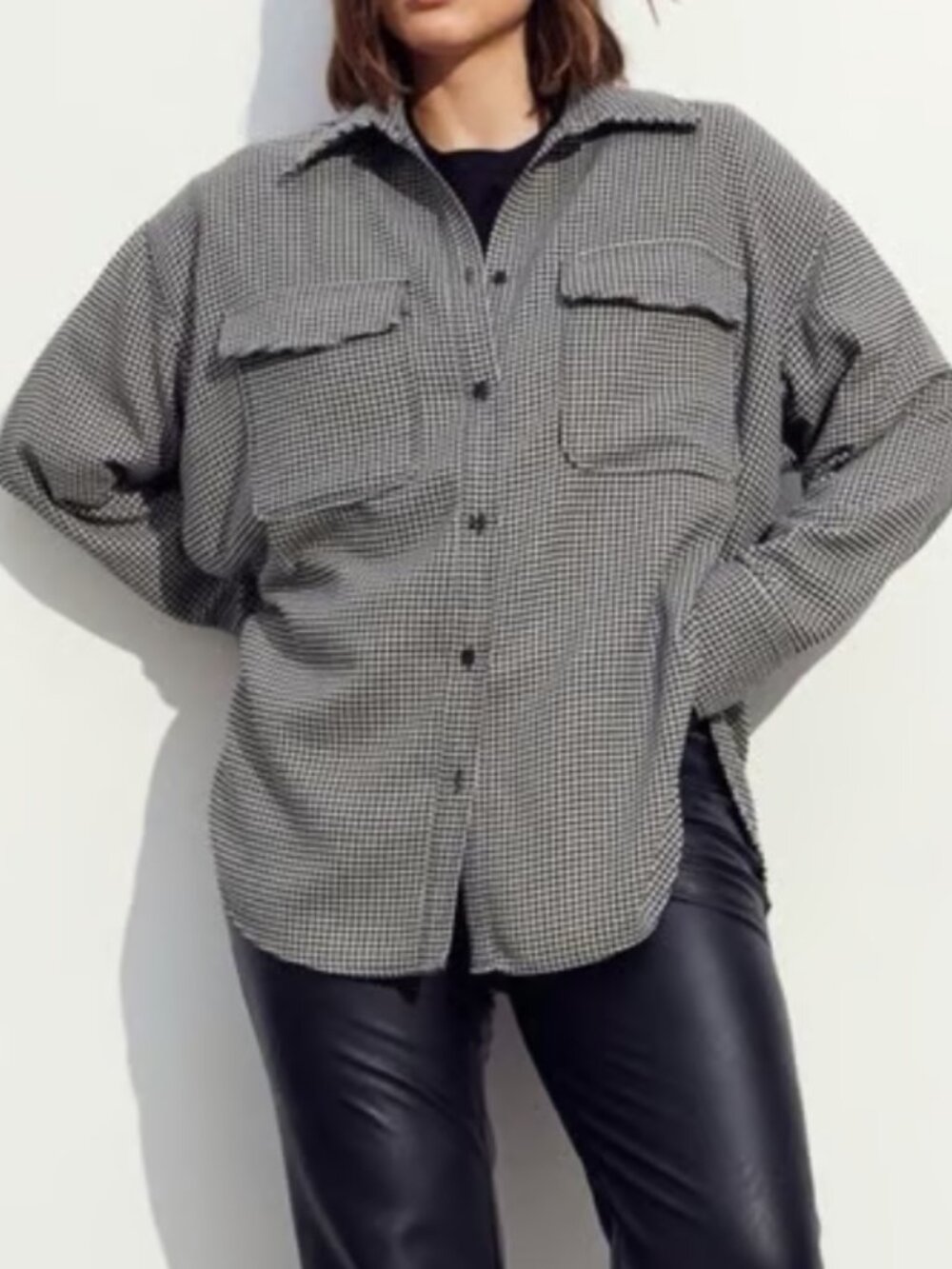H&M Oversized Houndstooth Twill Shacket Shirt Jacket Size M Black White